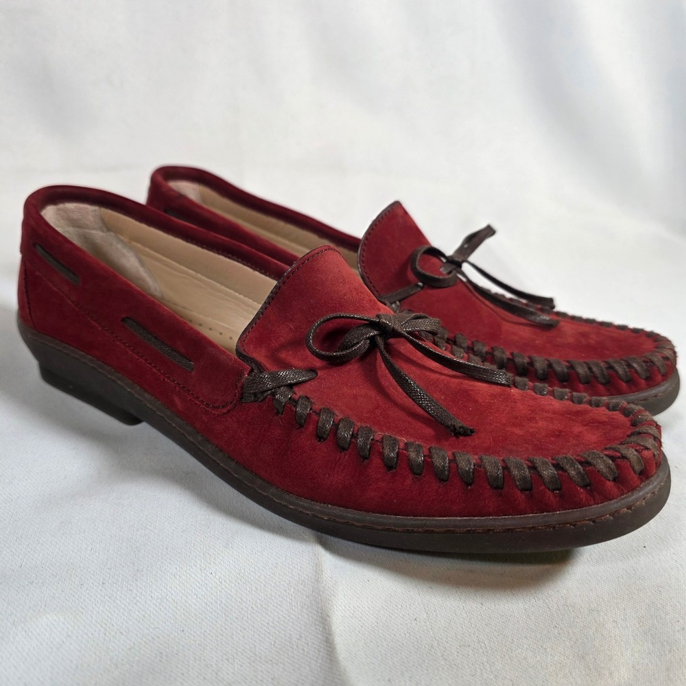 SALVATORE FERRAGAMO Womens 8AA Narrow Burgundy Suede Whipstitch Moccasin Loafers